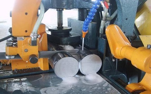 茂县卧式带锯床的送料方式有哪几种？